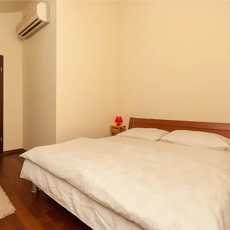 Modern New Flat Next To River Cetina Omis