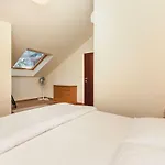 Apartament Modern New Flat Next To River Cetina Omiš