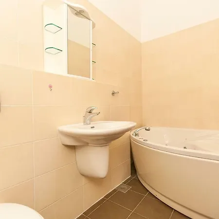 Apartament Modern New Flat Next To River Cetina *