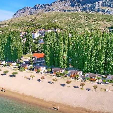 Modern New Flat Next To River Cetina