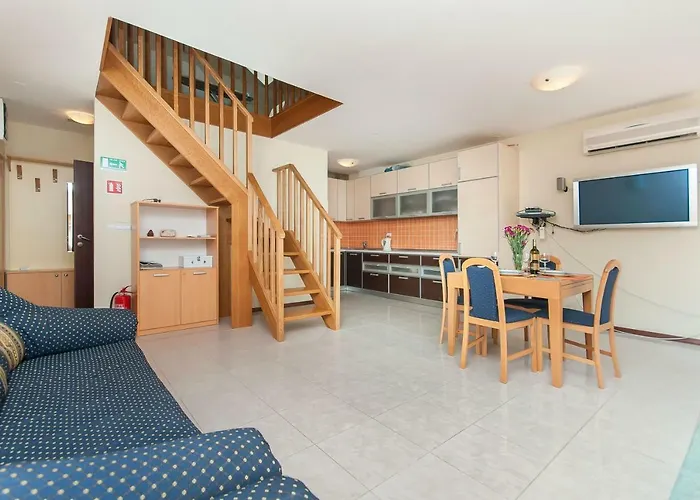 Apartamento Modern New Flat Next To River Cetina Omiš